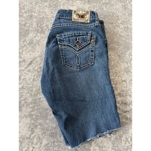 YMI Jeans Women's Denim Capri Shorts Distressed Frayed Hem Size 7